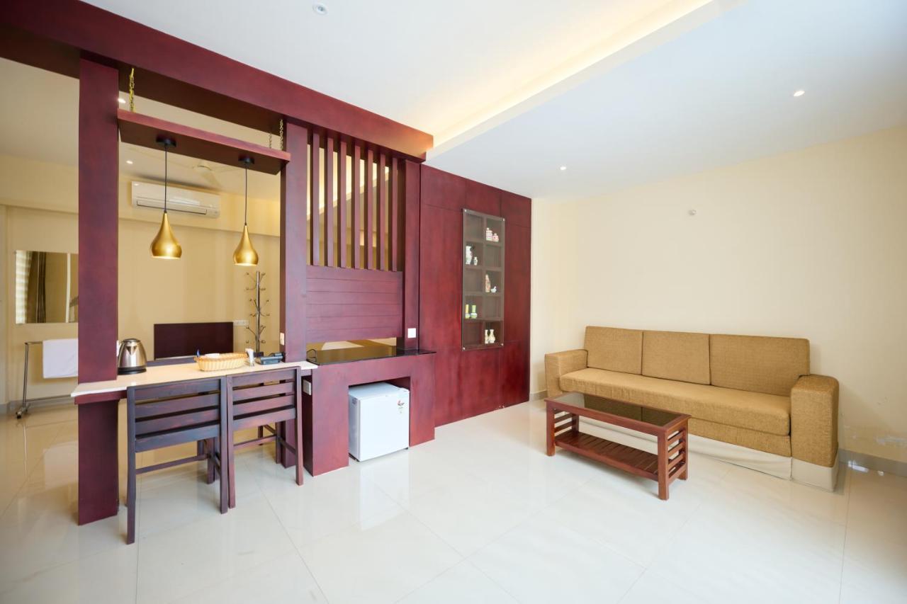 Thekkady Gavi Suites Vandiperiyār エクステリア 写真