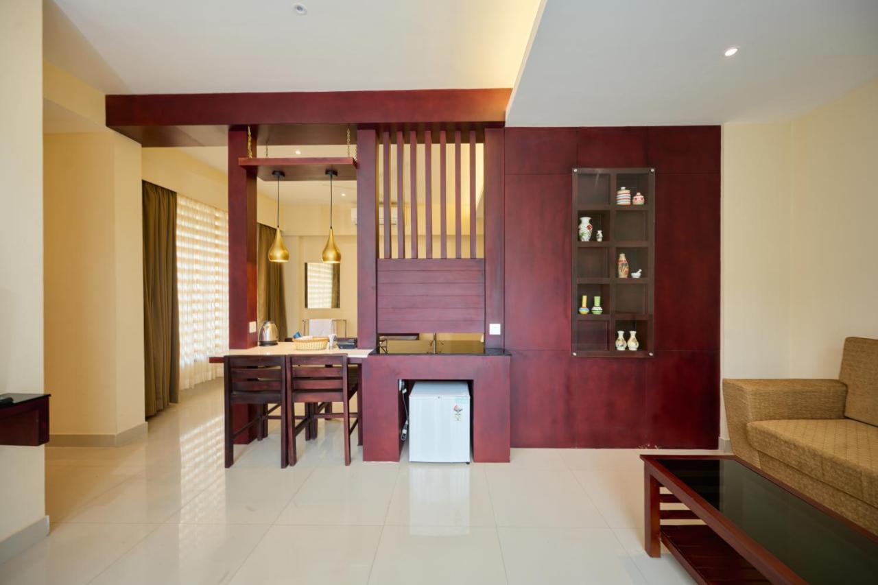 Thekkady Gavi Suites Vandiperiyār エクステリア 写真