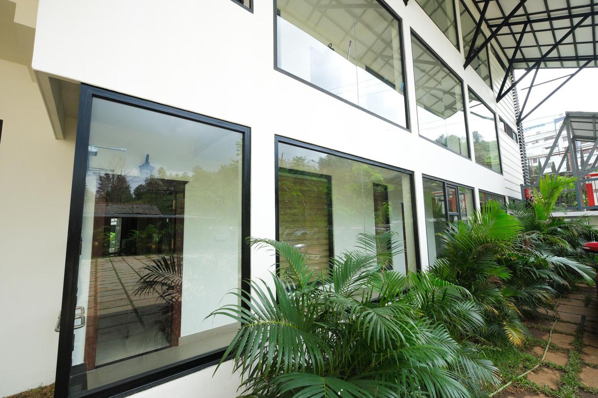 Thekkady Gavi Suites Vandiperiyār エクステリア 写真
